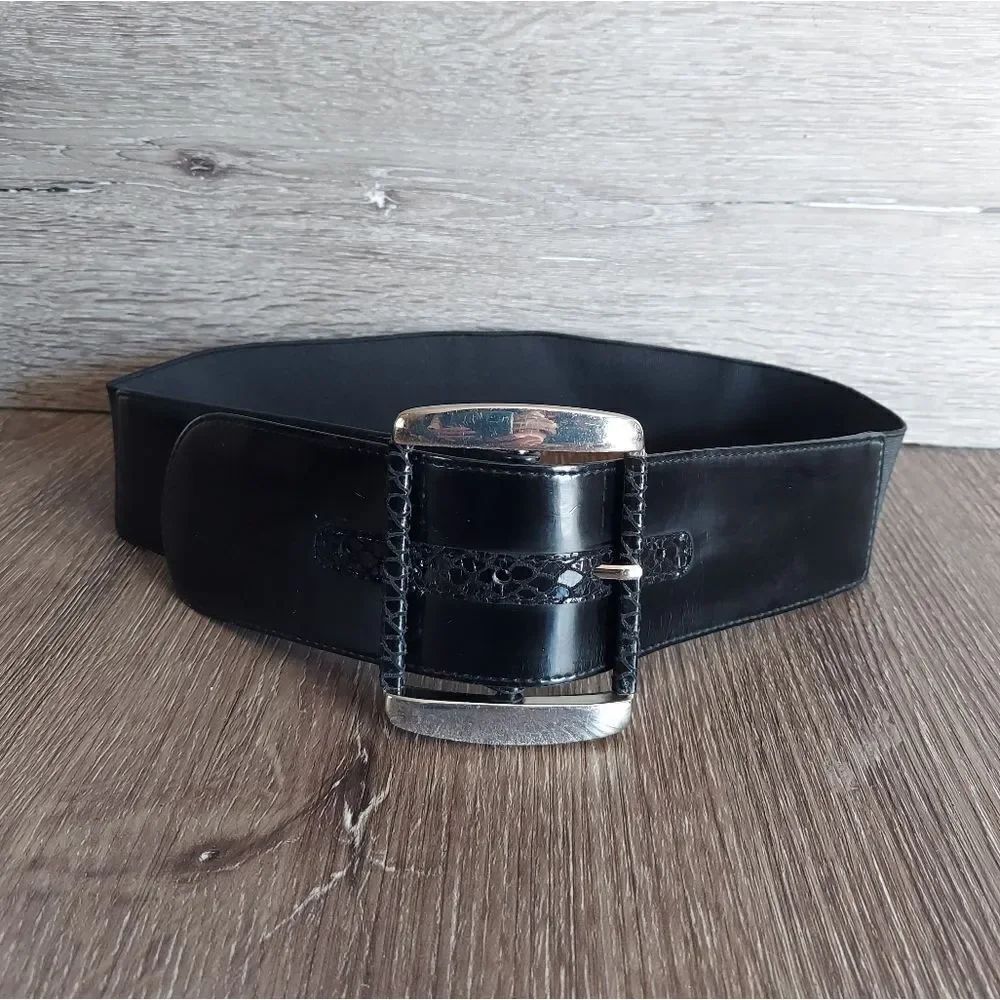 White House Black Market Black Stretch Waist Belt Silver Buckle Small